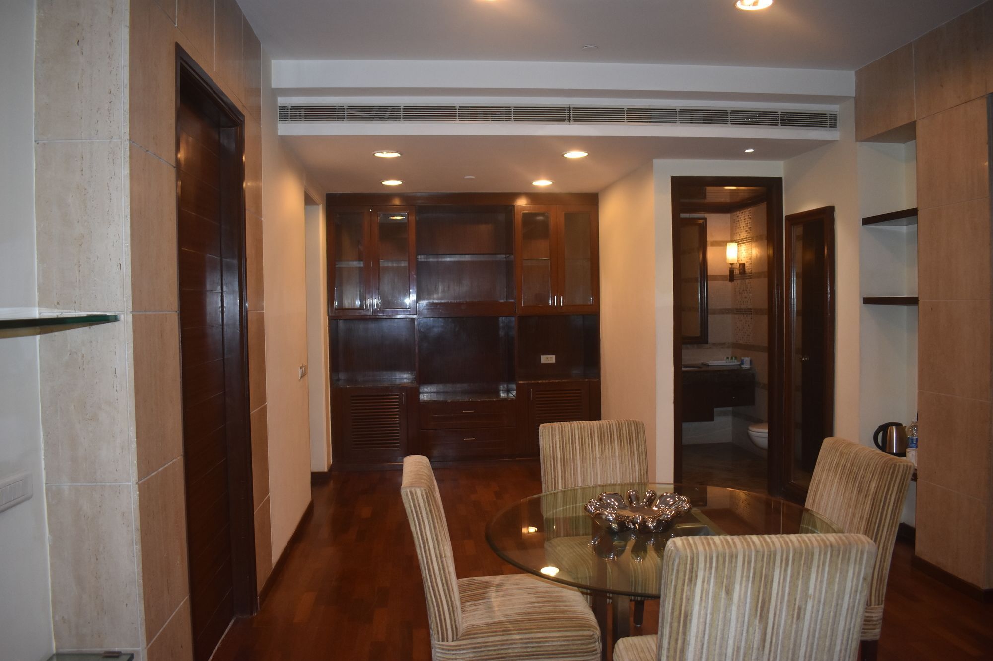The Ocean Pearl Retreat Hotel New Delhi Buitenkant foto